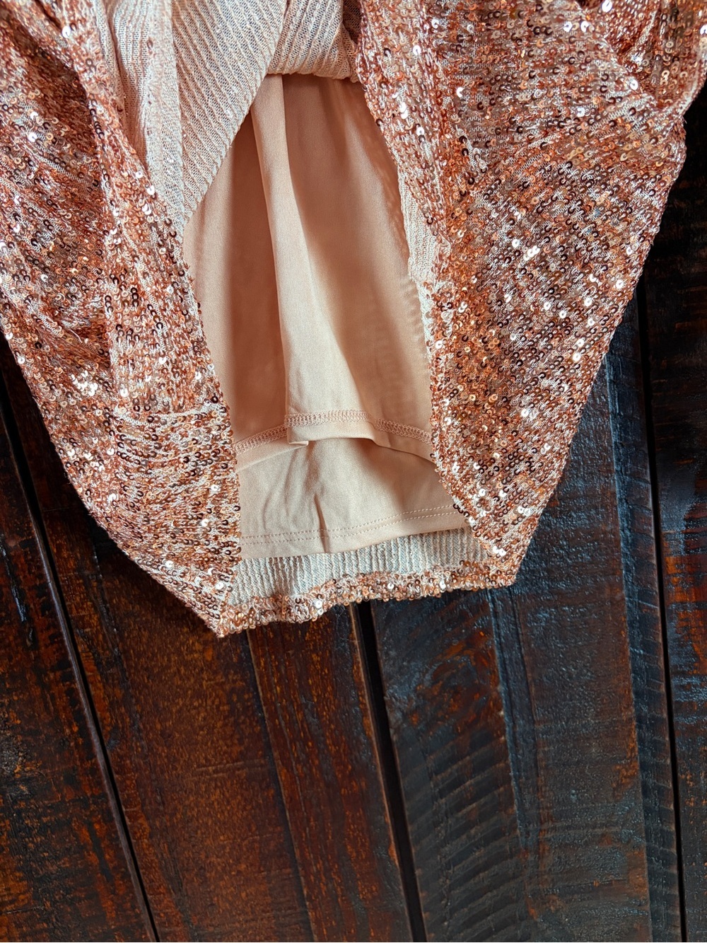 Cable & Gauge Sequin Twist Front V-Neck Top - Rose Gold Elegant Party XS - Picture 5 of 7